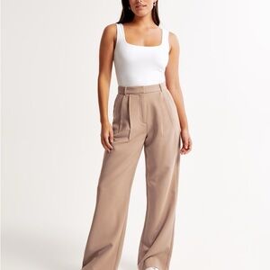 Curve Love A&F Sloane Tailored Wide Leg Pant in Tan